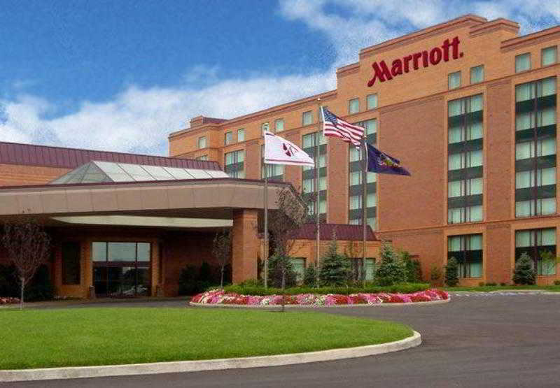 Отель Pittsburgh Marriott North Крэнберри-Тауншип Экстерьер фото